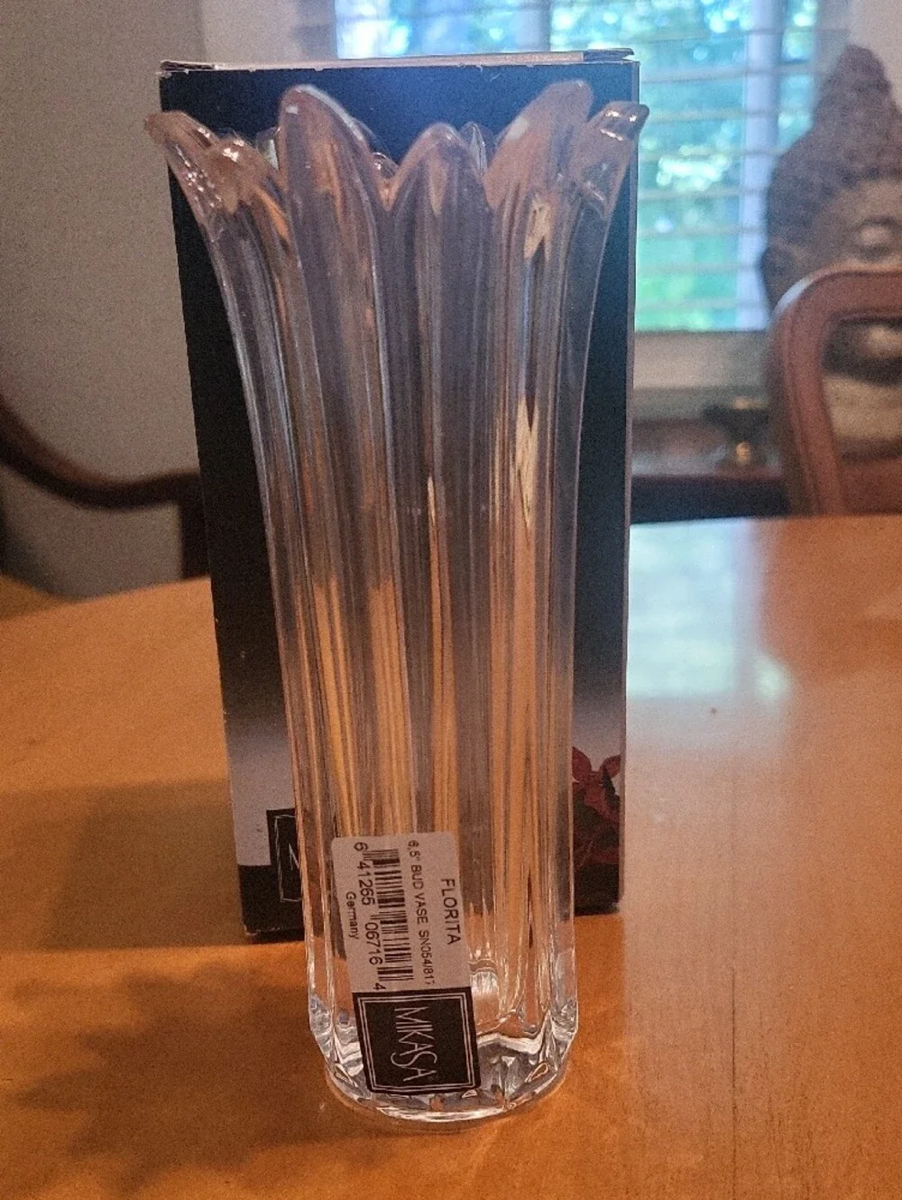 Mikasa Clear Ribbed Scalloped Glass Bud Vase